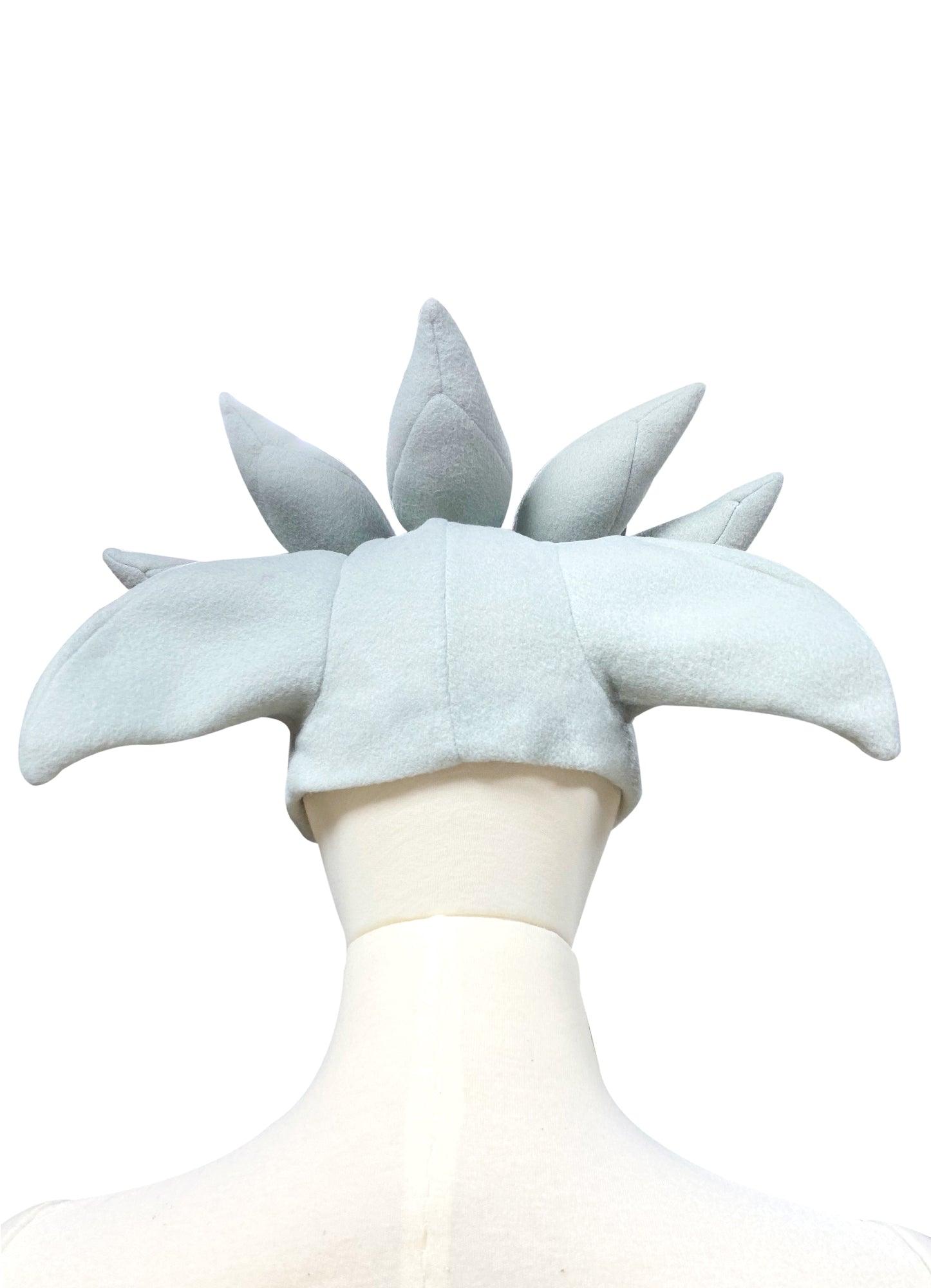 Sonic The Hedgehog - Silver The Hedgehog Fleece Cap - Great Eastern Entertainment