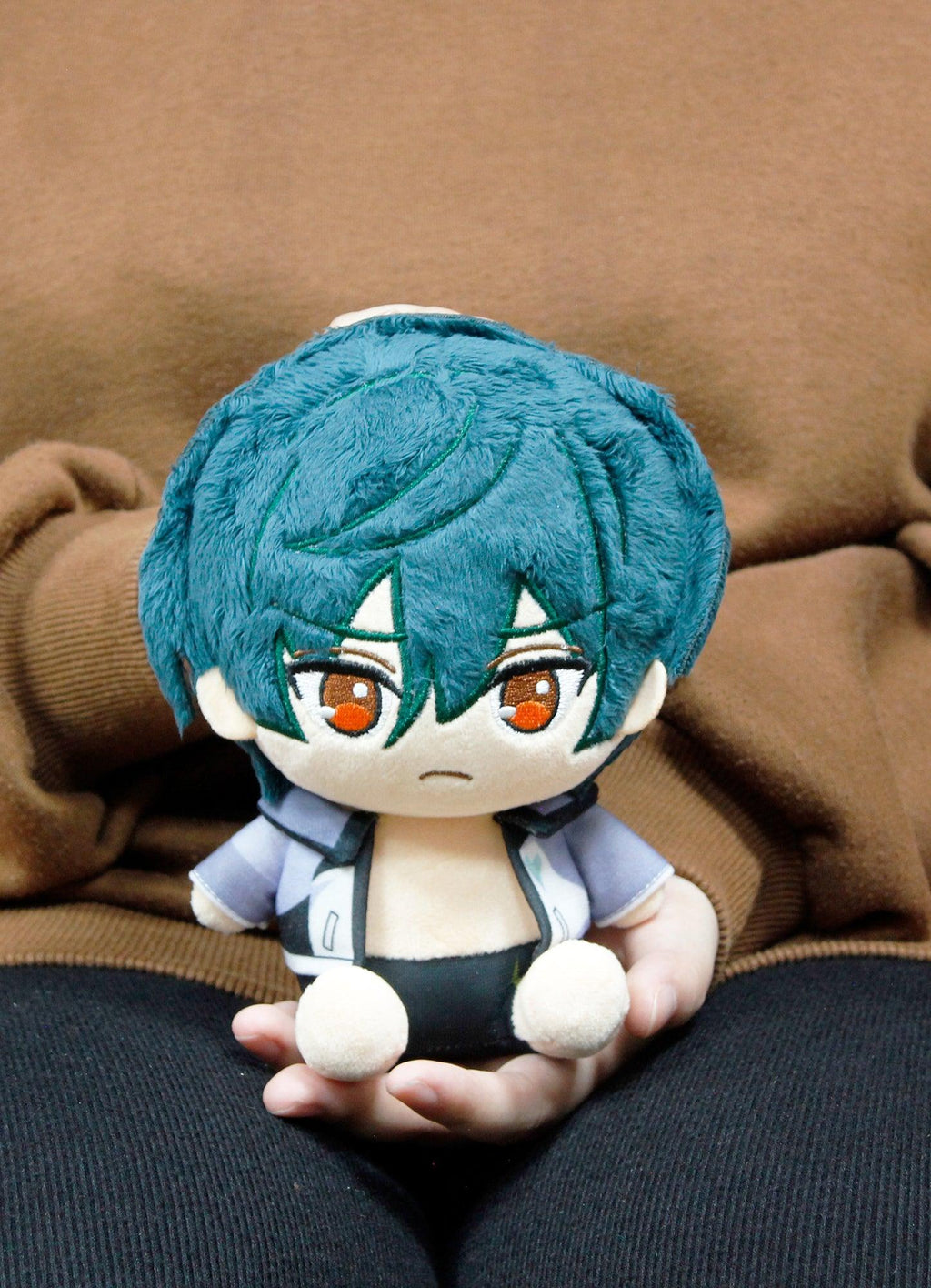 Free! S3 - Ikuya Kirishima Sitting Pose Plush 7"H - Great Eastern Entertainment