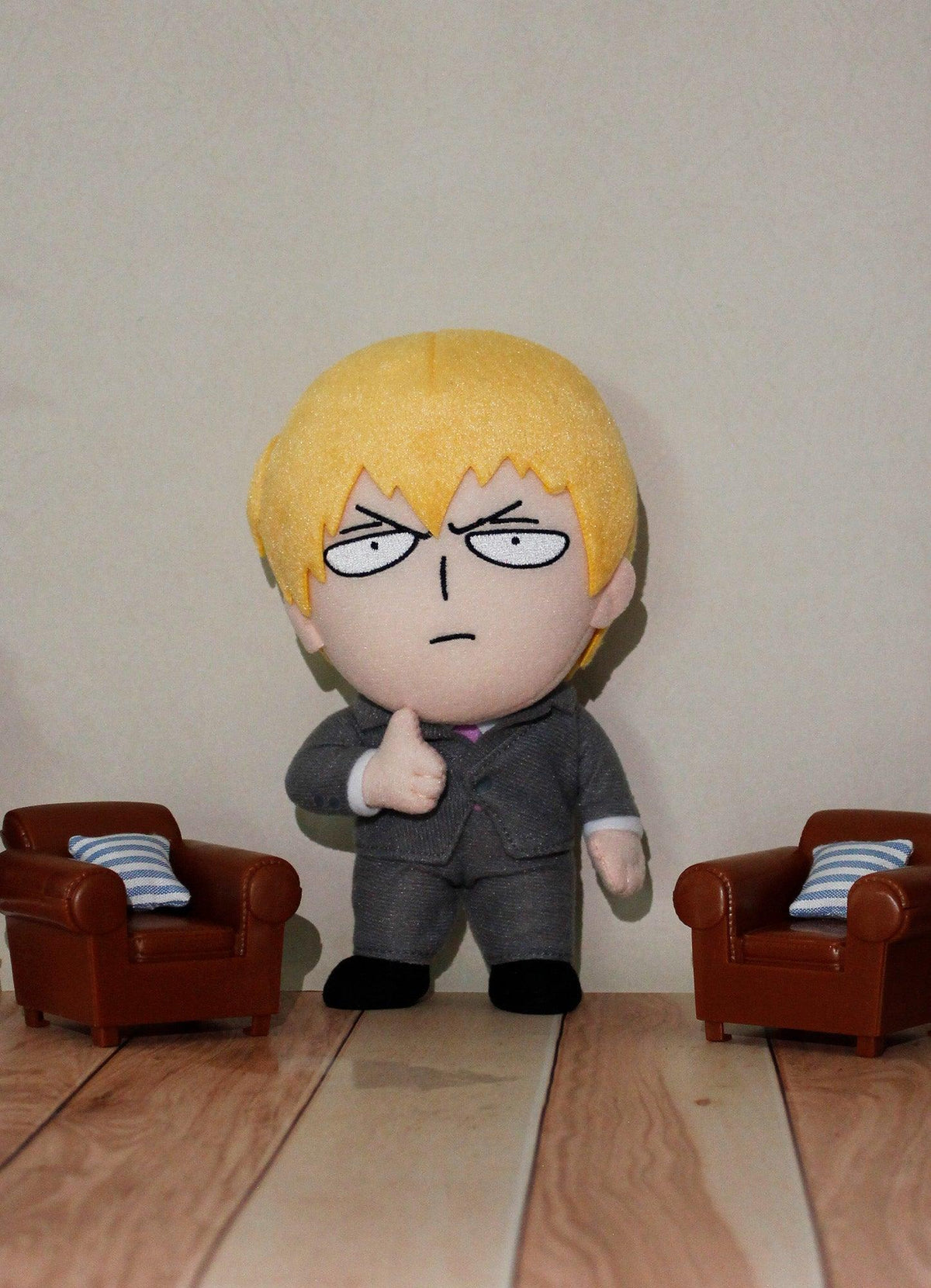 Mob Psycho 100 - Reigen Arataka Plush 8"H - Great Eastern Entertainment
