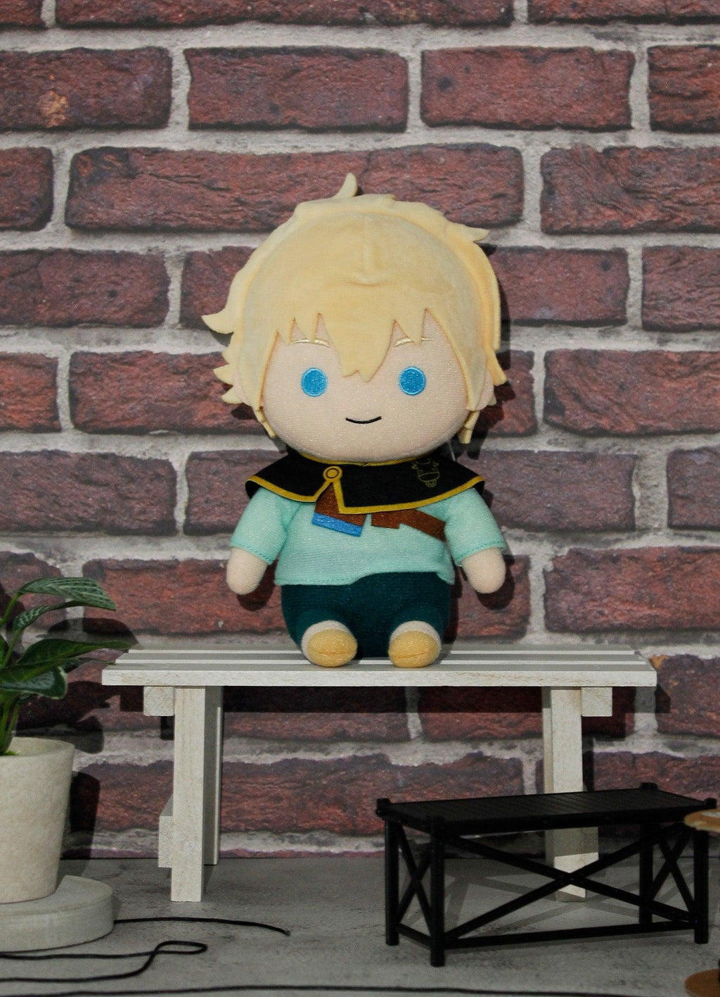 Black Clover - Luck Sitting Pose Plush 6"H - Great Eastern Entertainment